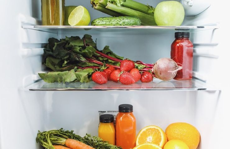 bicarbonato di sodio in frigo