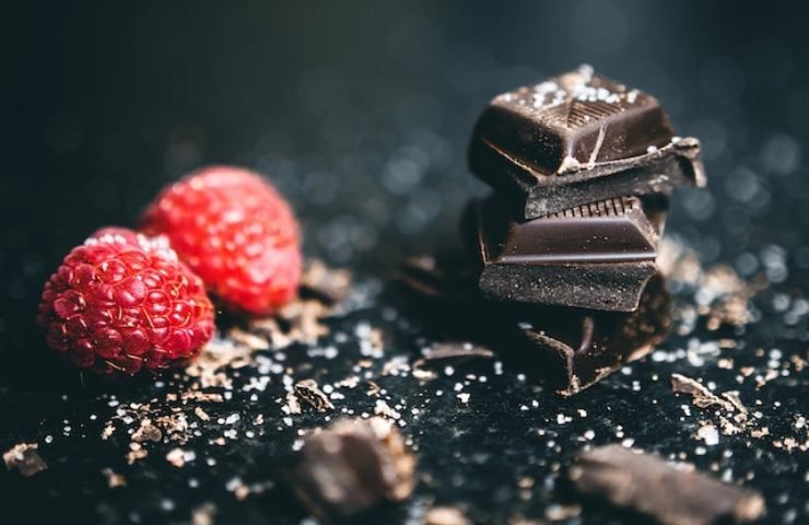 cioccolato fondente alimenti per il benessere mentale