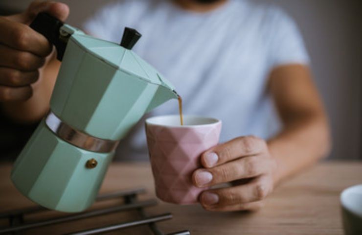 Moka, coperchio aperto o chiuso?