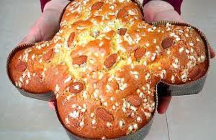 Come preparare una colomba di Pasqua in casa