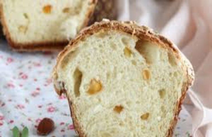 Come preparare una colomba di Pasqua in casa