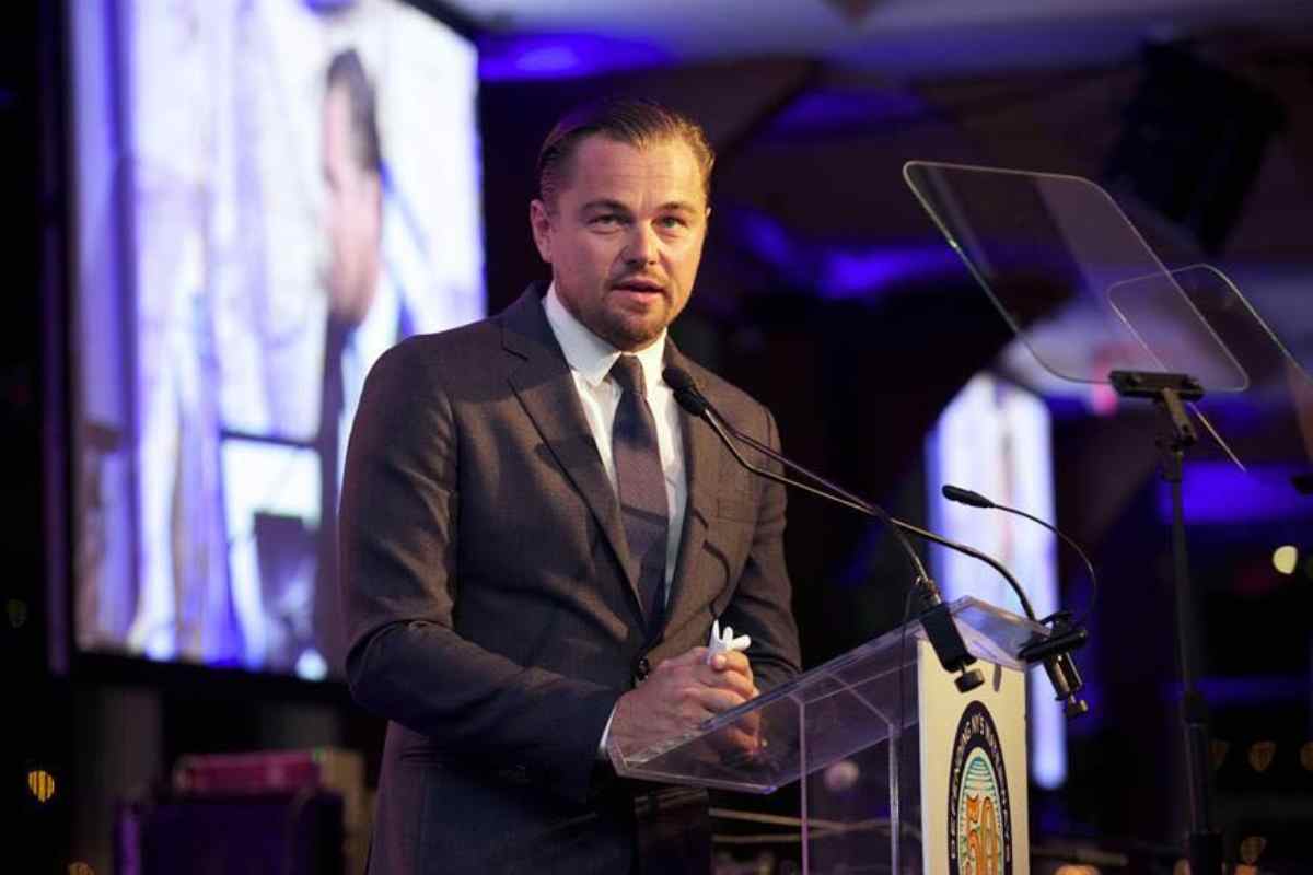 Coachella 2023 Leonardo DiCaprio paparazzato modella