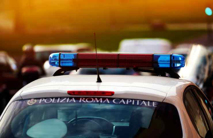 Roma incidente frontale morto militare Esercito