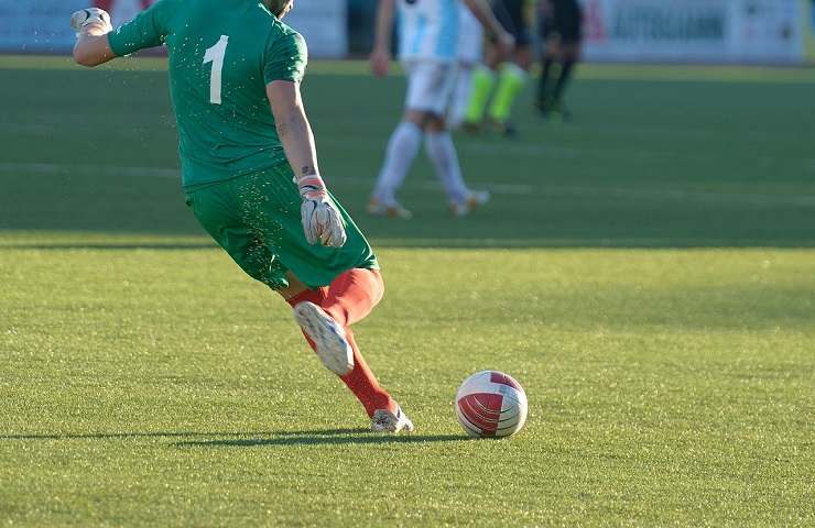 Milano portiere trovato morto casa zio