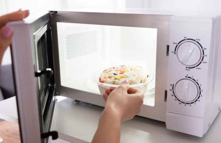 Scongelare il cibo nel modo giusto