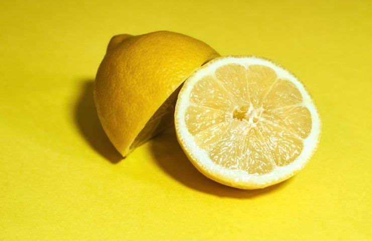 Sale e limone insieme