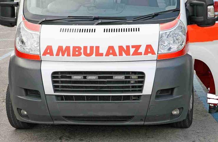 Tertenia incidente stradale morto ferita moglie