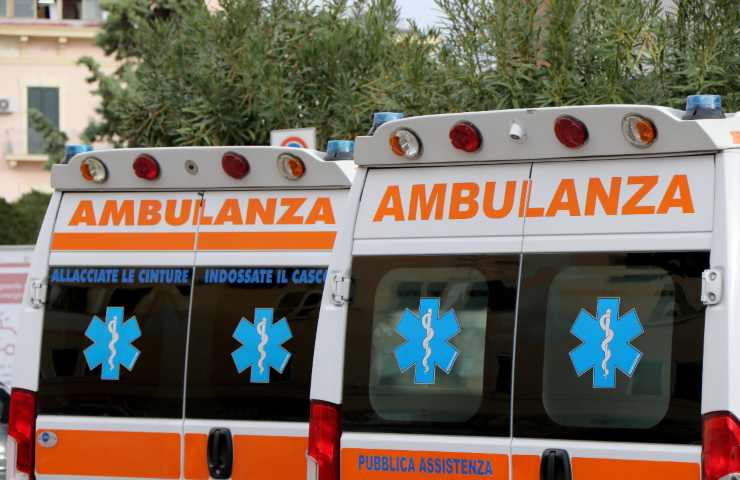 Binago incidente frontale statale 342 morto Danilo Ferroni