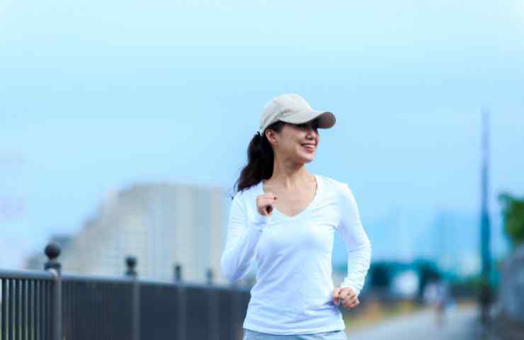 I benefici del camminare 3000 passi al giorno per il relax del corpo e della mente