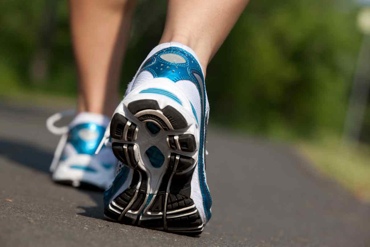 I benefici del camminare 3000 passi al giorno per il relax del corpo e della mente