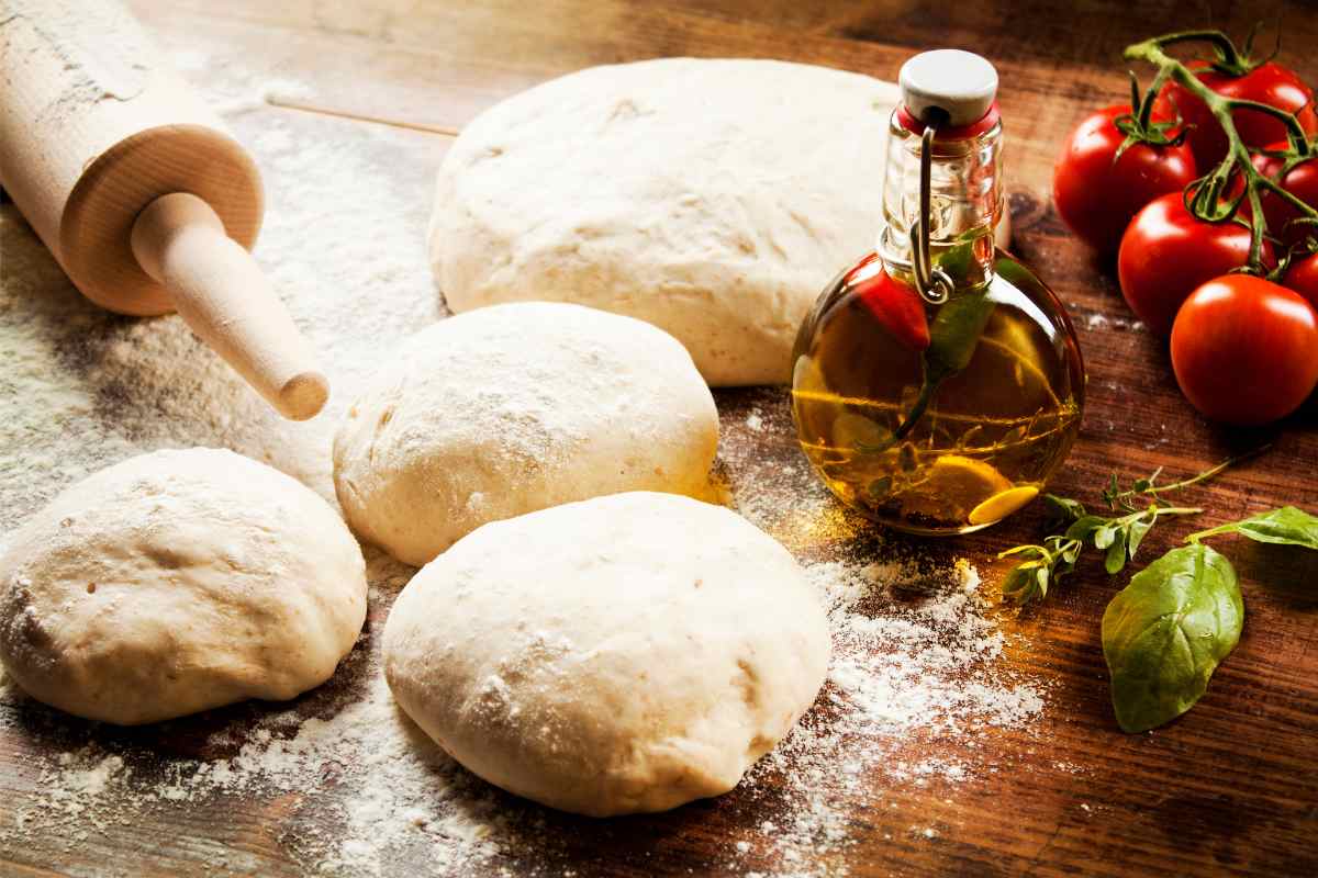 Pizza impasto "gonfiato" in pochi minuti