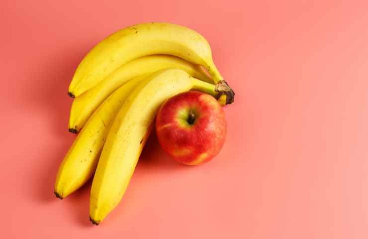 Mele e banane Kiwi