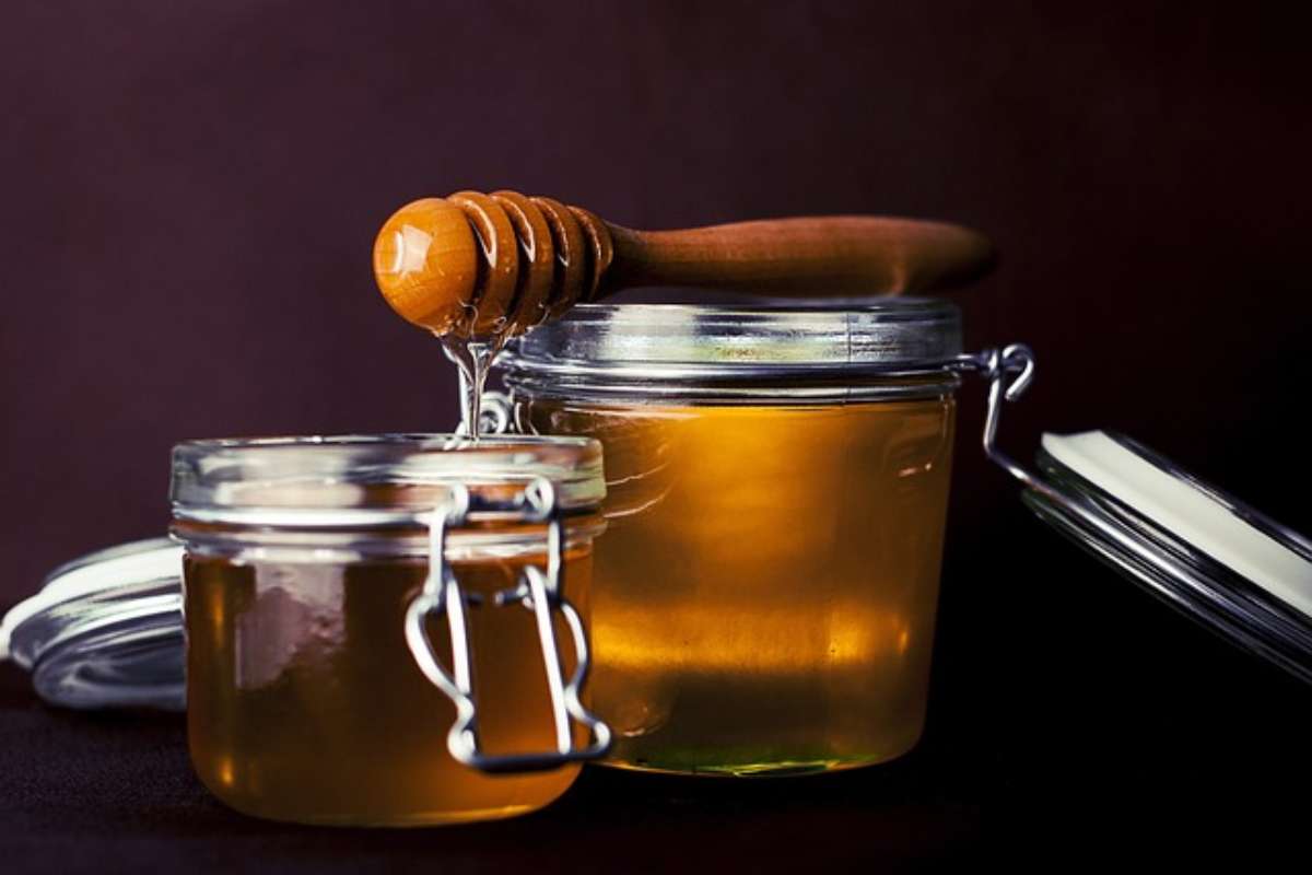 Miele e bicarbonato insieme risultati favolosi
