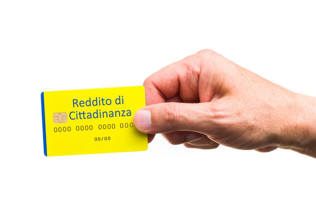 Reddito Cittadinanza addio