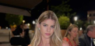 Sara Croce outfit rovente