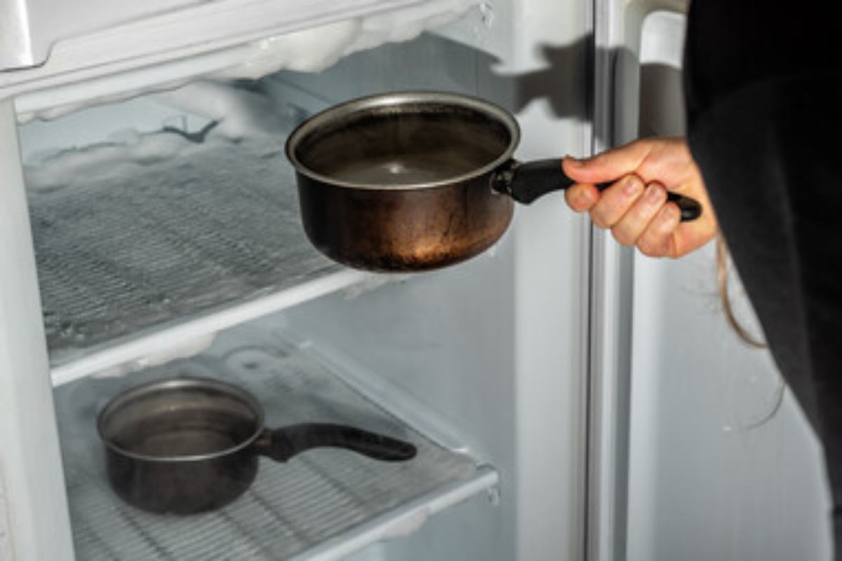 Trucco utile per sbrinare il freezer