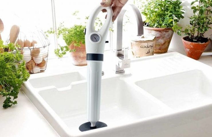 Come sturare il lavandino in poco tempo: il segreto degli idraulici