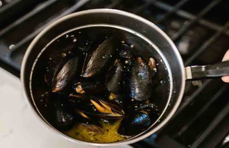 Cozze pulire