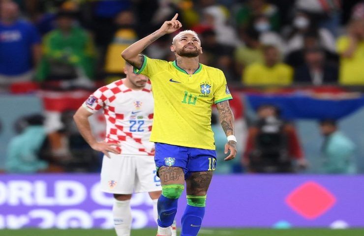 L'accordo hot tra Neymar e la fidanzata