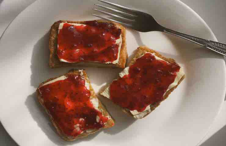 Marmellata albicocche