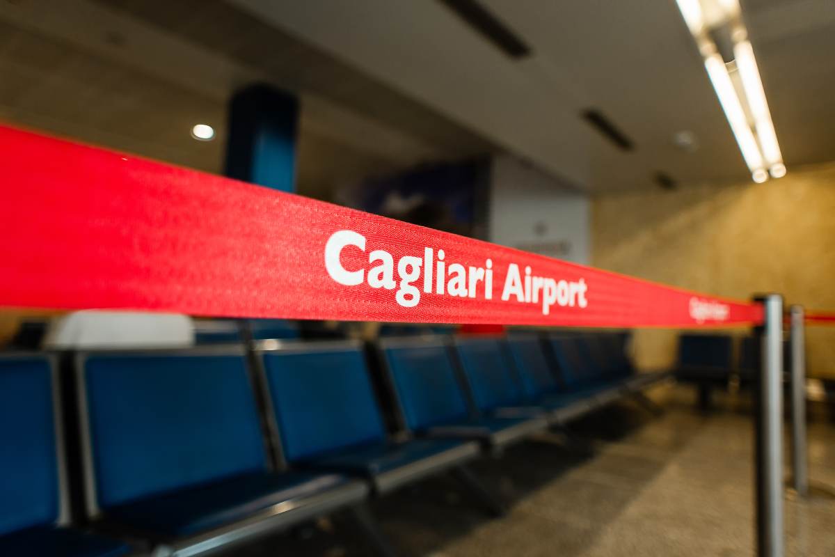 Aeroporto Cagliari morta donna volo