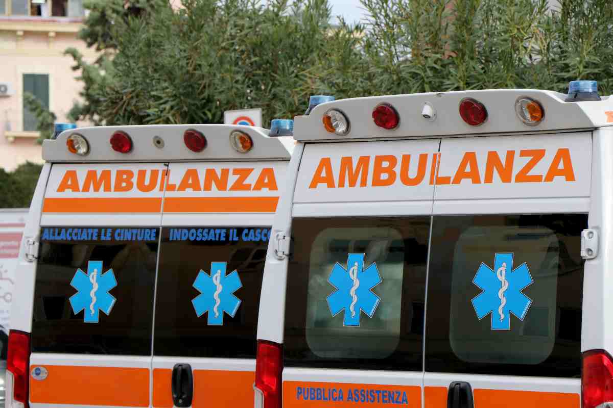 Canosa di Puglia incidente morti ragazzi 17 anni
