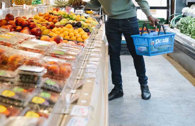 Supermercato riapertura