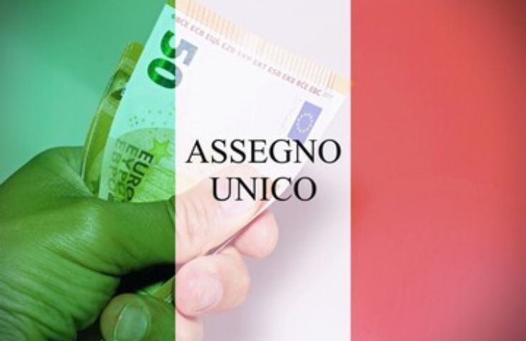 Chi contattare per Assegno Unico di agosto?