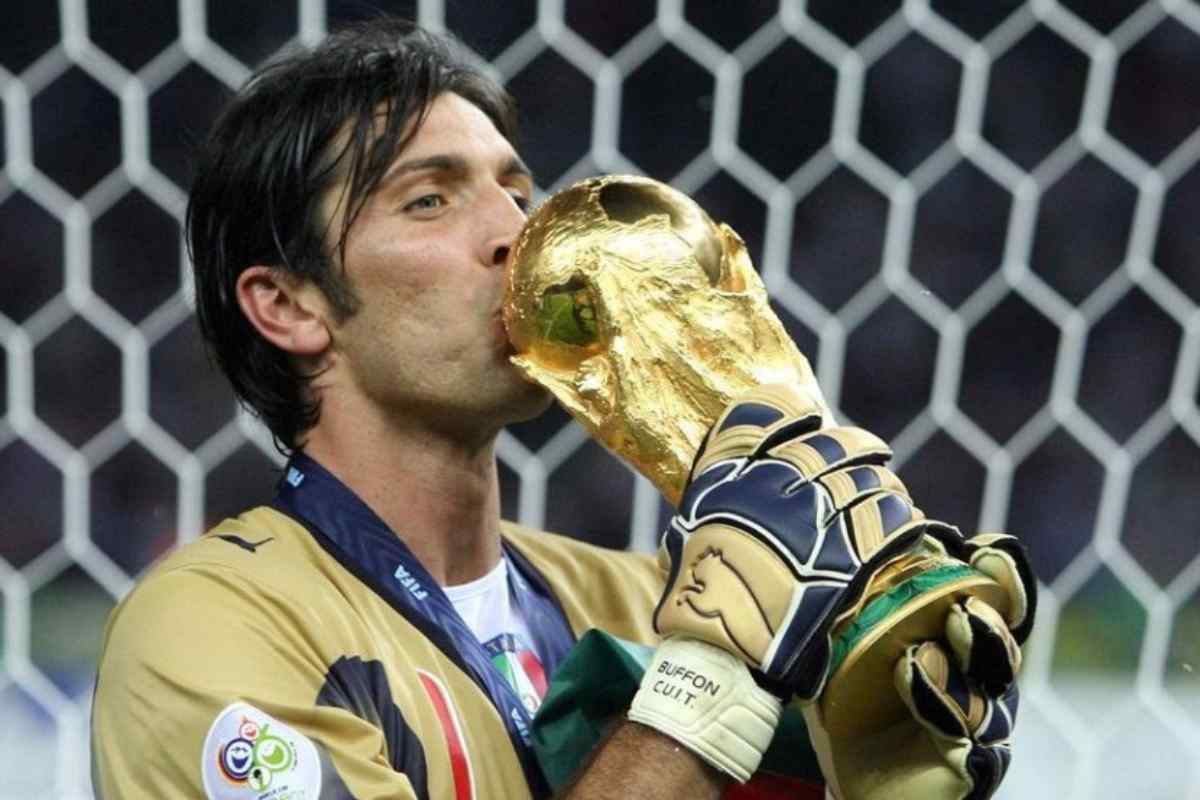 Lascia il calcio anche Buffon