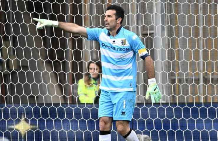 Lascia il calcio anche Buffon