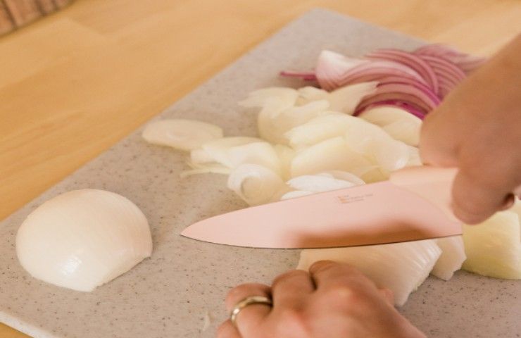 Cucinare cipolla togliere odore