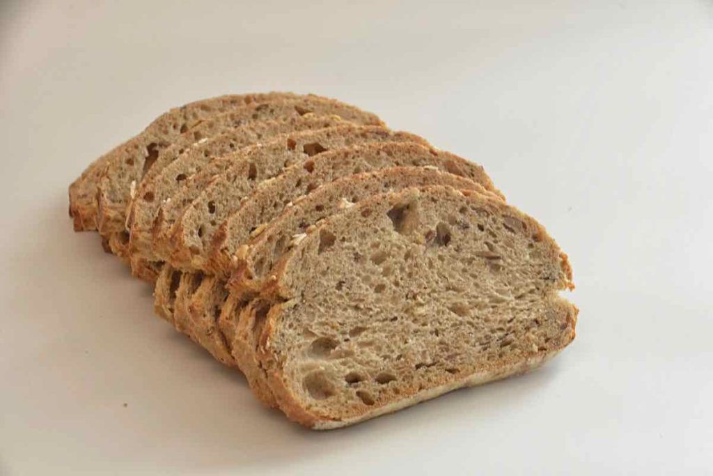 Come scongelare correttamente il pane: l'errore da evitare a tutti i costi