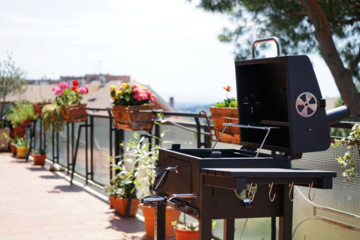 si può usare la cucina fuori al balcone?