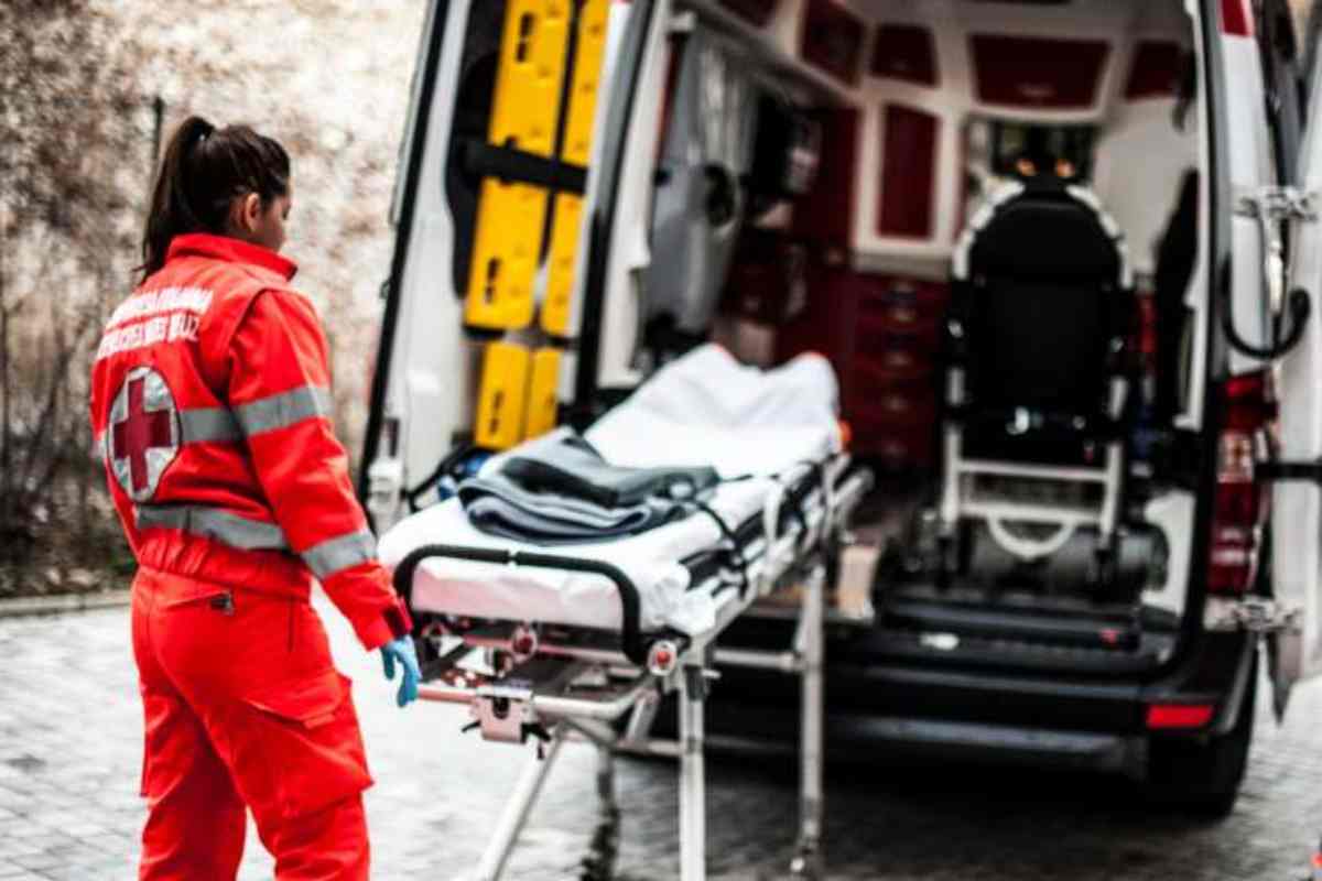 Alcamo precipita balcone morto Aldo Ferrara