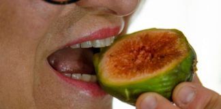 la buccia dei fichi fa male?