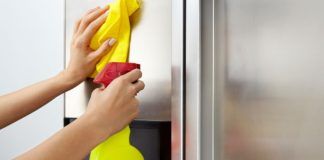 come pulire acciaio inox metodi naturali