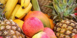 Macchie frutta vestiti metodi naturali