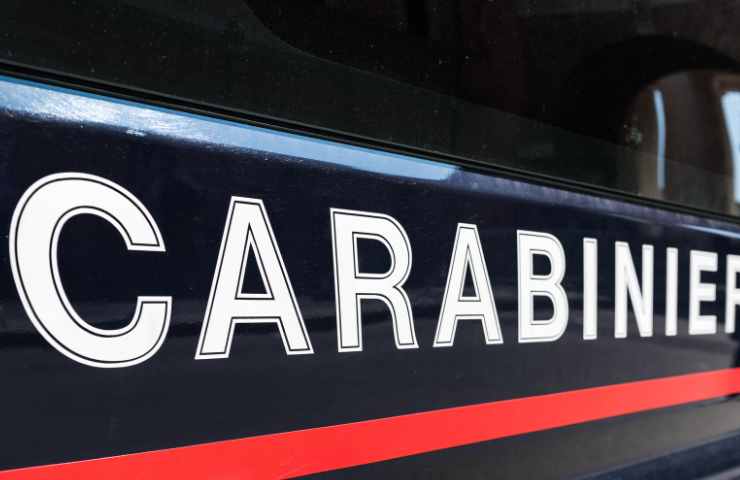 Carabinieri auto