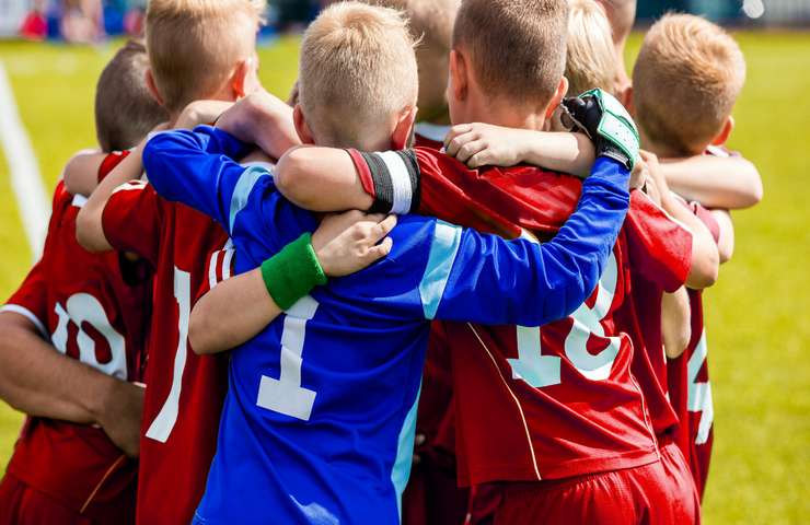 bambini che fanno sport